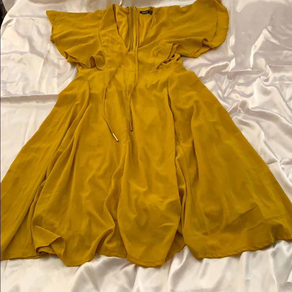 Free Flowing Mustard